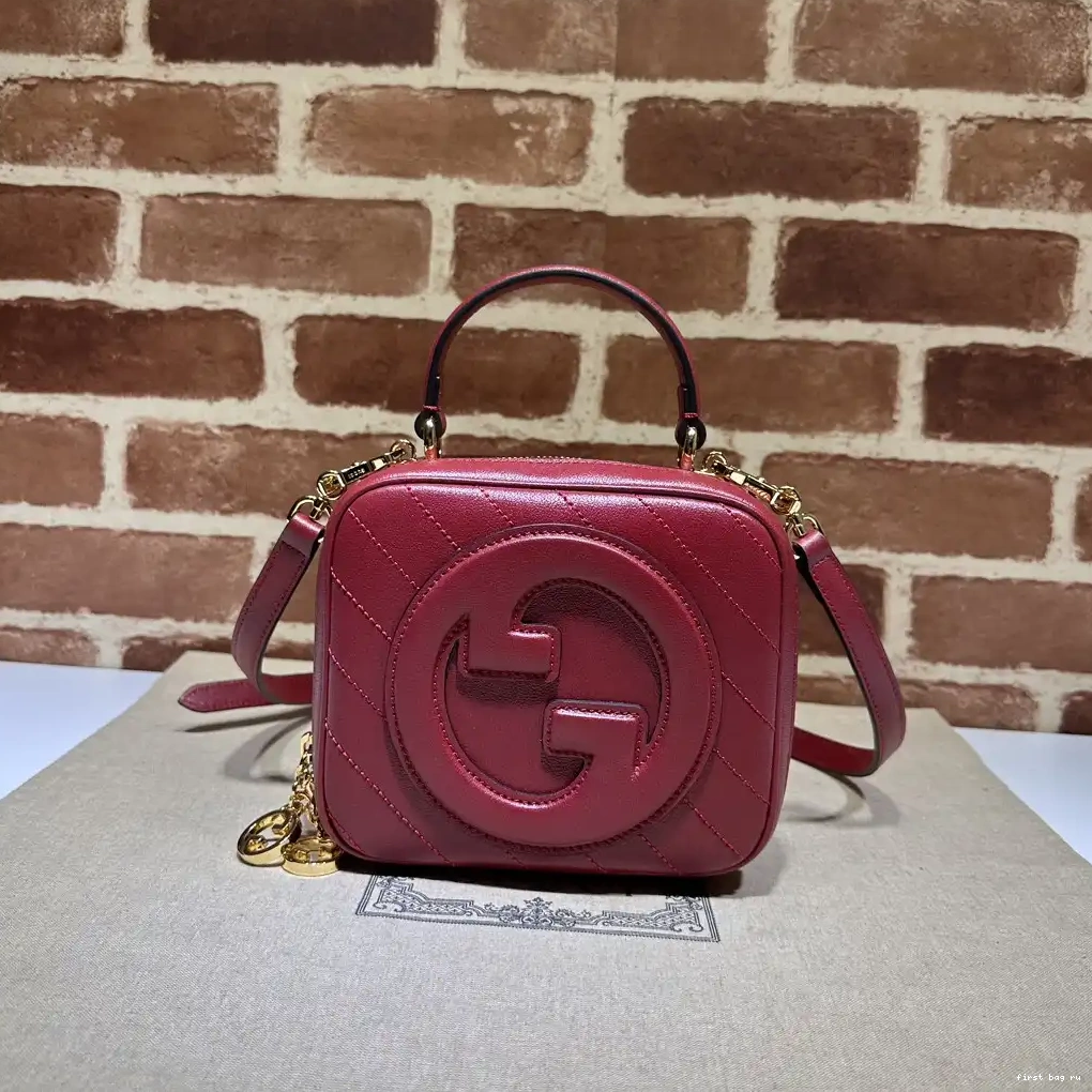 First bag ru TOP HANDLE BLONDIE BAG GUCCI 0525